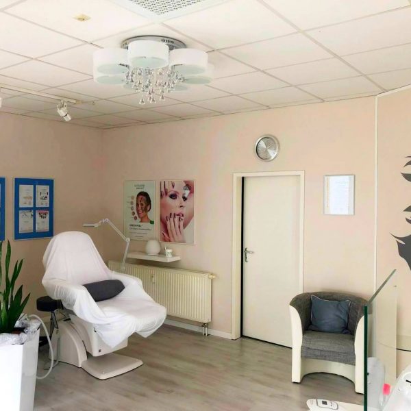 elbkosmetik-nagelstudio.de 1